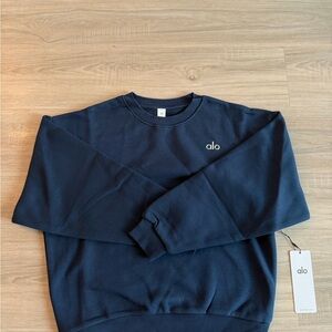 ALO Yoga Men's Navy Crewneck Sweatshirt